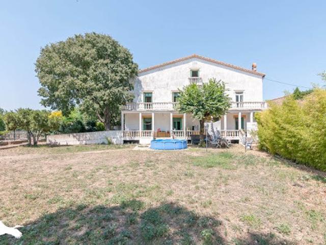 Vente Maison 11 pièces 275 m2 Florensac