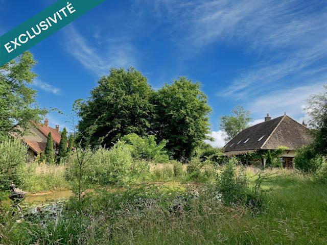 Vente Maison 11 pièces 275 m2 Saint Germain du Bois
