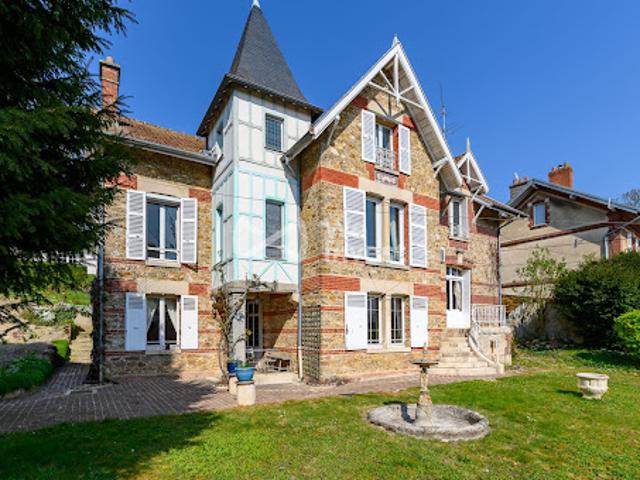 Vente Maison 11 pièces 280 m2 Coulommiers