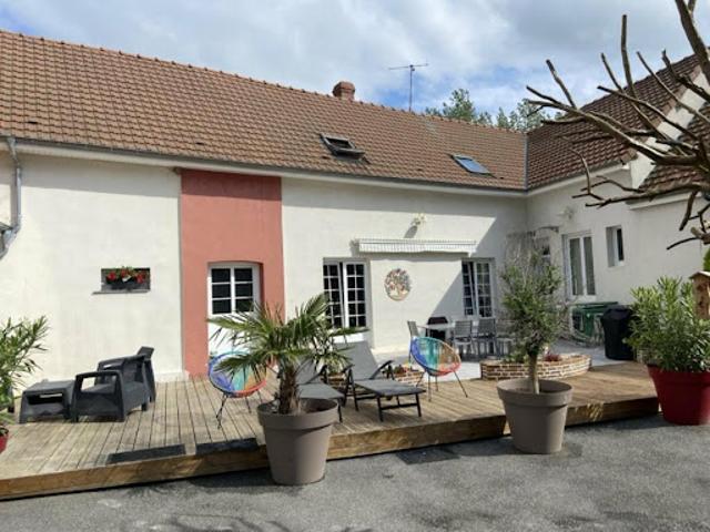 Vente Maison 11 pièces 280 m2 Linzeux