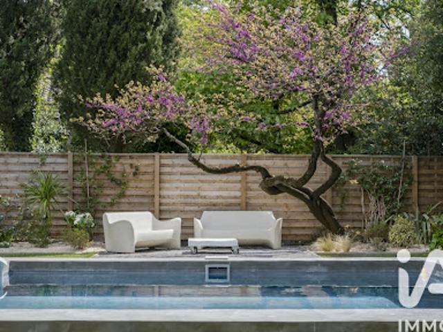 Vente Maison 11 pièces 291 m2 Lussan