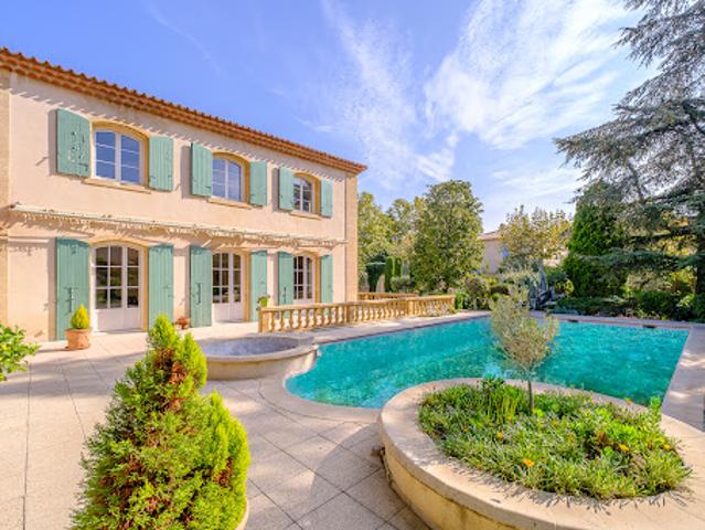 Vente Maison 11 pièces 298 m2 Marseille 9ème