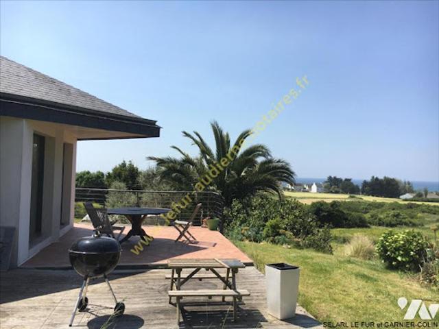 Vente Maison 11 pièces 216 m2 Plouhinec