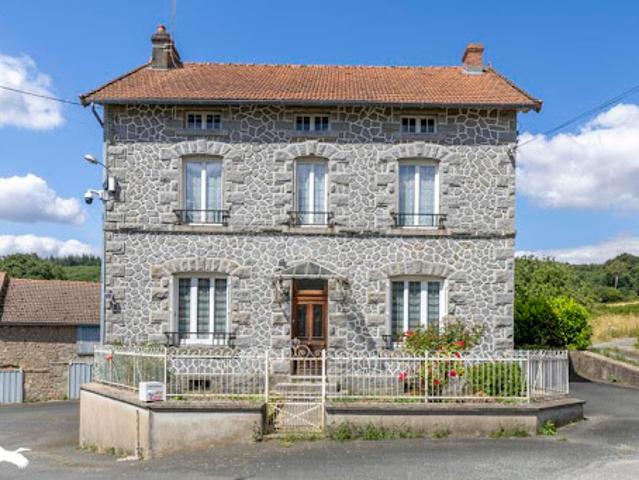 Vente Maison 11 pièces 223 m2 Sardent