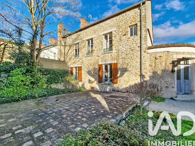 Vente Maison 11 pièces 220 m2 Briis sous Forges