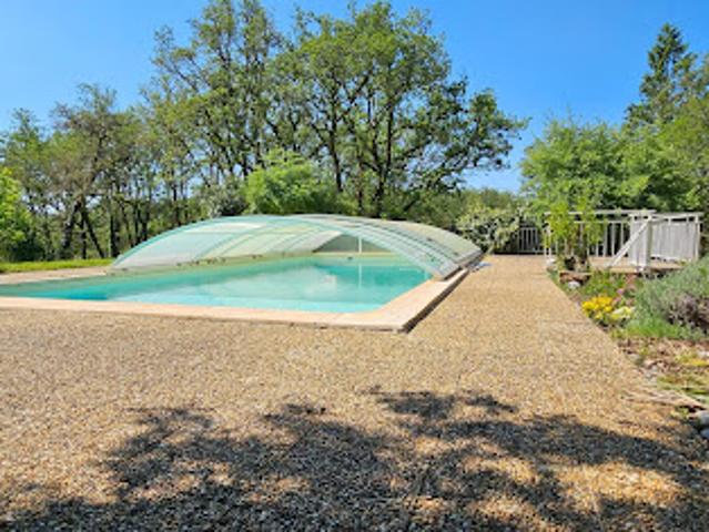 Vente Maison 11 pièces 236 m2 Gignac