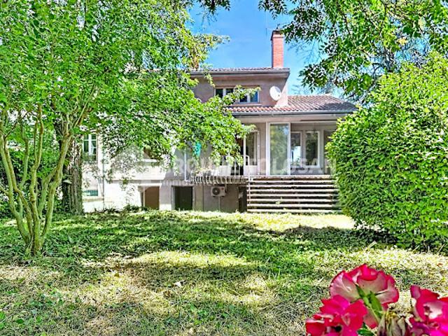 Vente Maison 11 pièces 236 m2 Graulhet