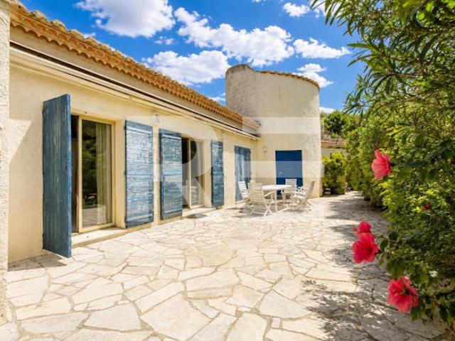 Vente Maison 11 pièces 239.69 m2 Poulx