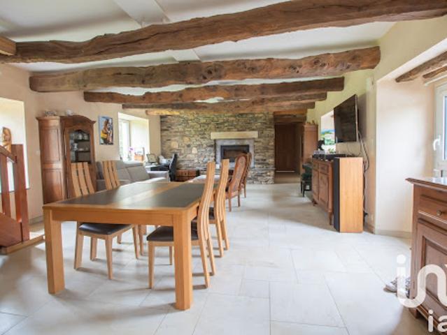 Vente Maison 11 pièces 340 m2 Corlay