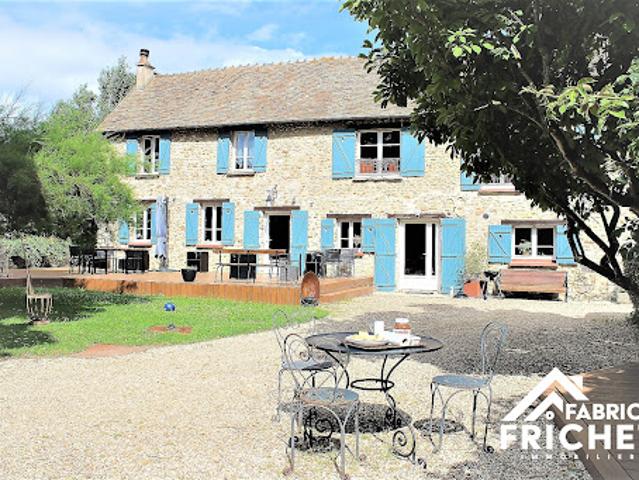 Vente Maison 11 pièces 353 m2 Saint Vincent des Bois