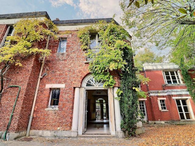 Vente Maison 11 pièces 351 m2 Saint Cloud