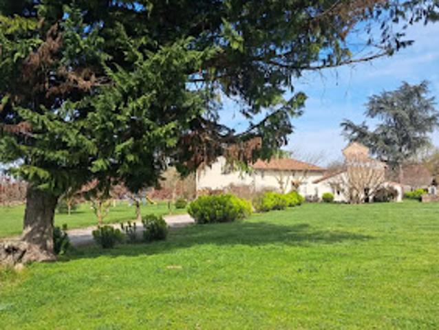 Vente Maison 11 pièces 366 m2 Montauban