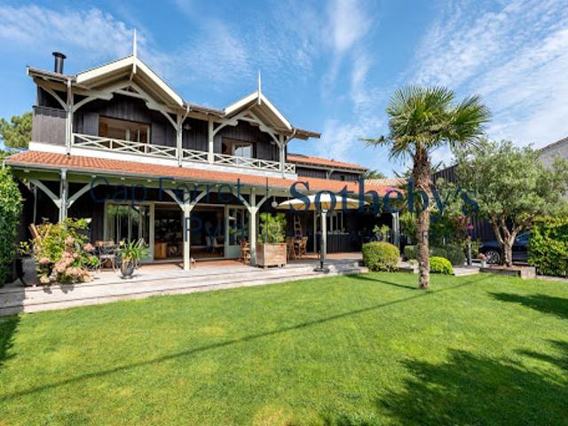 Vente Maison 11 pièces 375 m2 Lège Cap Ferret