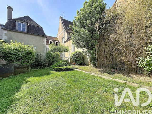Vente Maison 11 pièces 390 m2 Auxerre