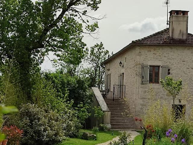 Vente Maison 11 pièces 300 m2 Esclauzels