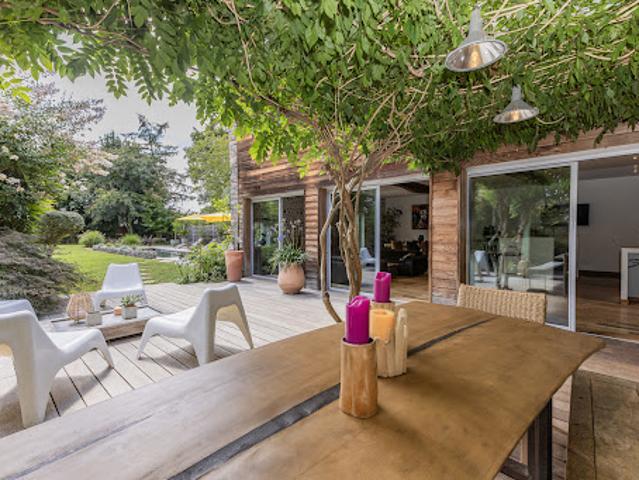 Vente Maison 11 pièces 300 m2 Lescar