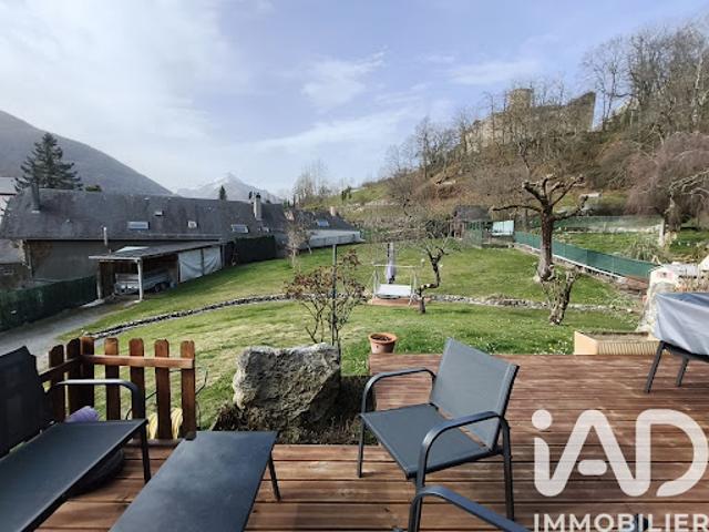 Vente Maison 11 pièces 301 m2 Argelès Gazost
