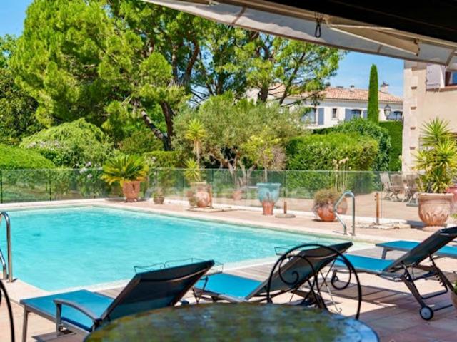 Vente Maison 11 pièces 302 m2 Fontvieille