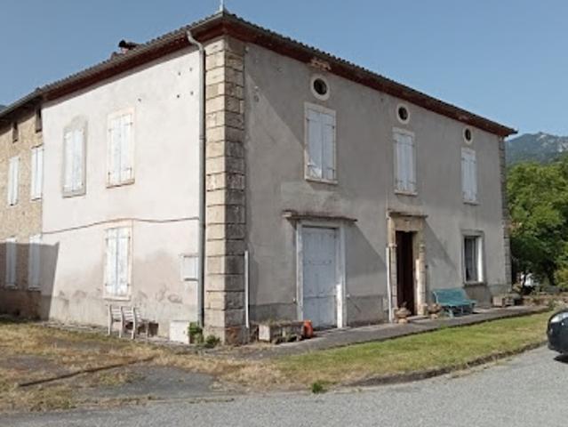 Vente Maison 11 pièces 308 m2 Arbas