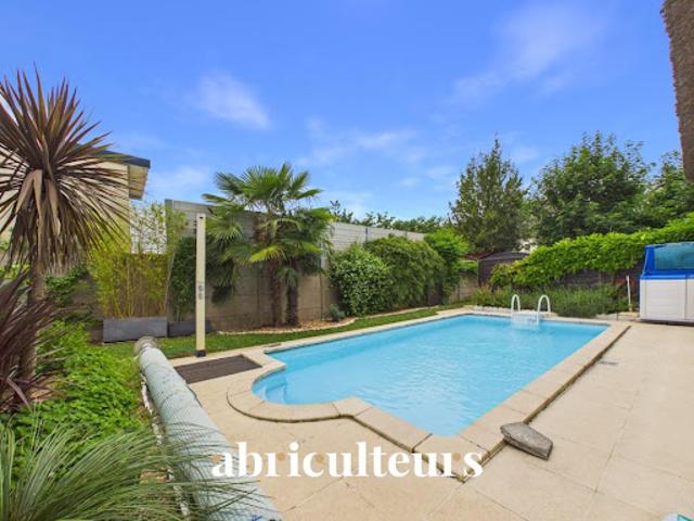 Vente Maison 11 pièces 310 m2 Yerres