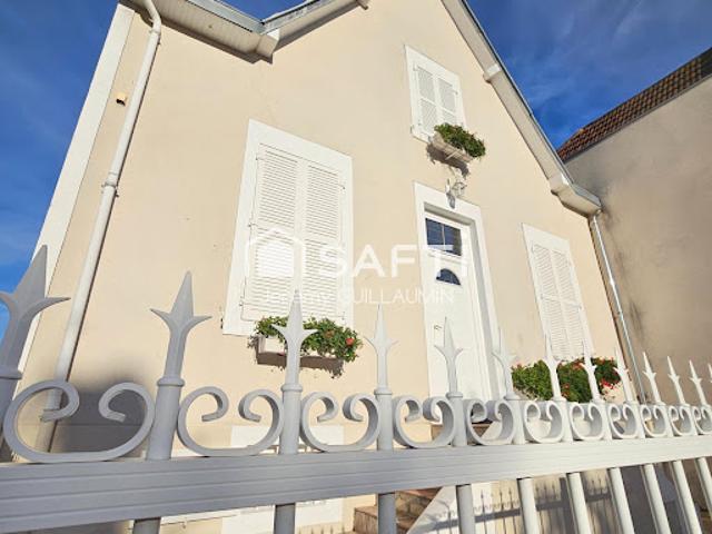 Vente Maison 11 pièces 311 m2 Varennes sur Allier