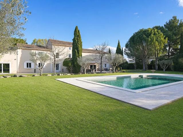 Vente Maison 11 pièces 312 m2 Monteux
