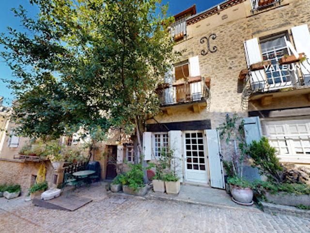 Vente Maison 11 pièces 325 m2 Salles de Belvès