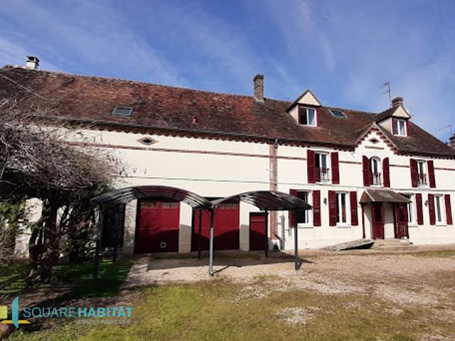 Vente Maison 11 pièces 333.76 m2 Etigny