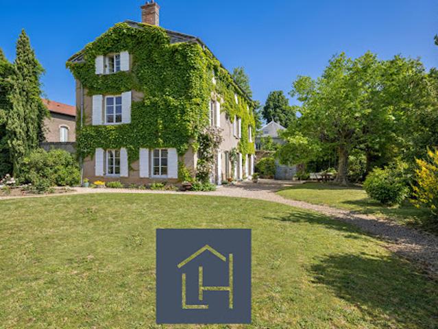 Vente Maison 11 pièces 337 m2 Ecully