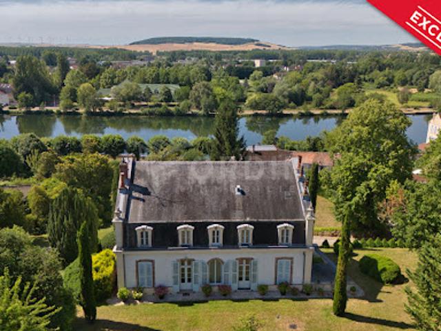 Vente Maison 11 pièces 440 m2 Joigny
