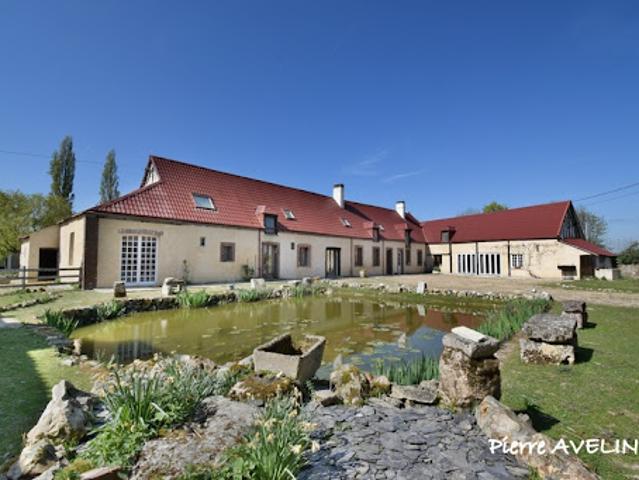 Vente Maison 11 pièces 410 m2 Gohory