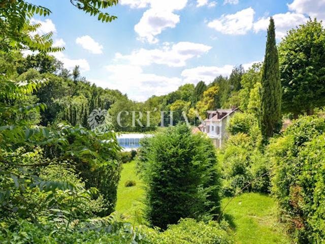 Vente Maison 11 pièces 410 m2 Montchauvet