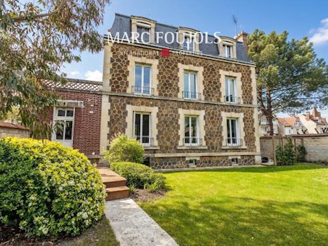 Vente Maison 11 pièces 436 m2 Chantilly
