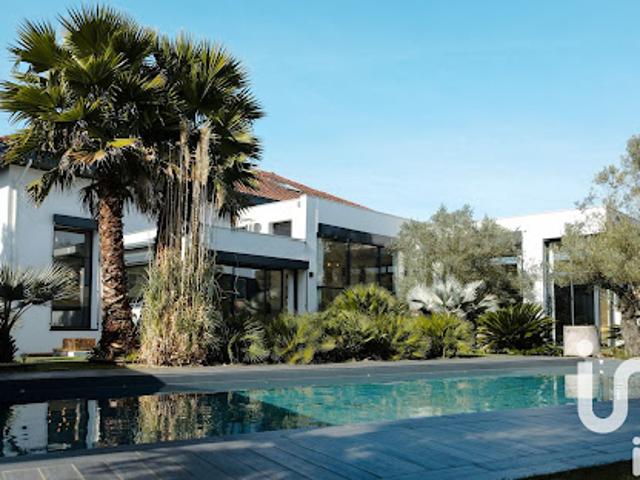 Vente Maison 11 pièces 590 m2 Anglet