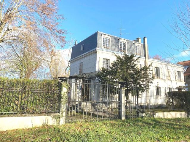 vente maison 12 Pièce s