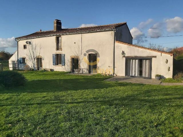 Vente maison 12 pièces Noirterre 79
