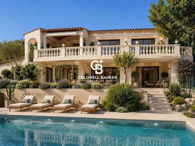 Vente maison 12 pièces Cavalaire sur Mer 83