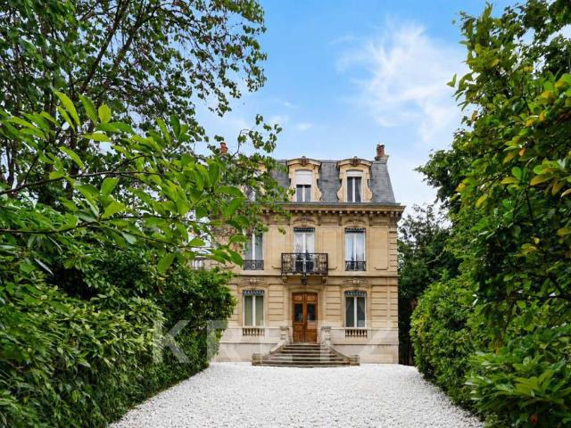 Vente maison 12 pièces Chatou 78