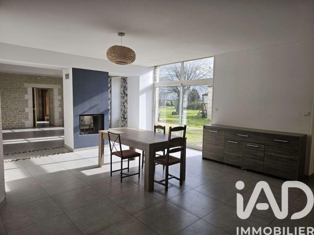 Vente maison 12 pièces Coivert 17