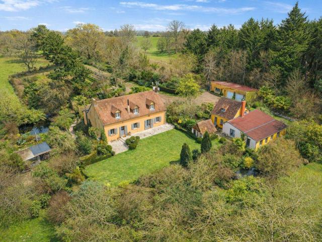 Vente maison 12 pièces Écommoy 72