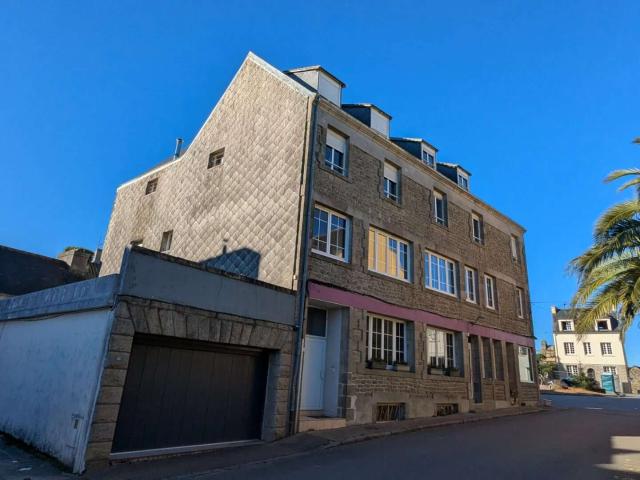 Vente maison 12 pièces Plomodiern 29