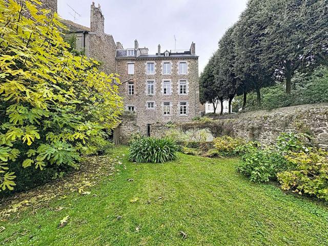 Vente maison 12 pièces Saint Malo 35