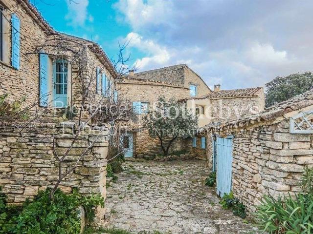 Vente maison 12 pièces Saumane de Vaucluse 84