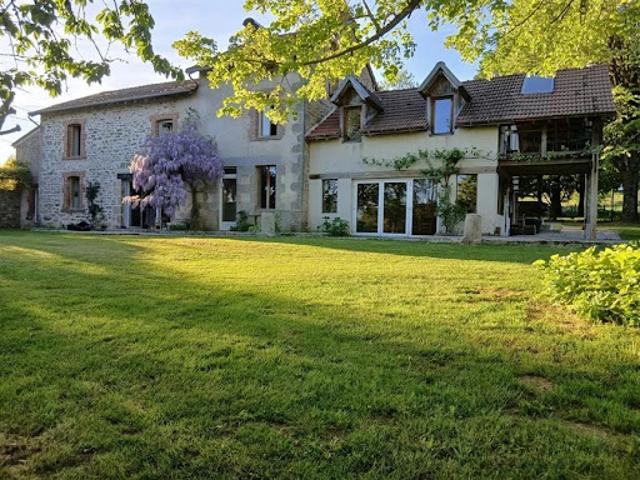 Vente Maison 12 pièces Thauron