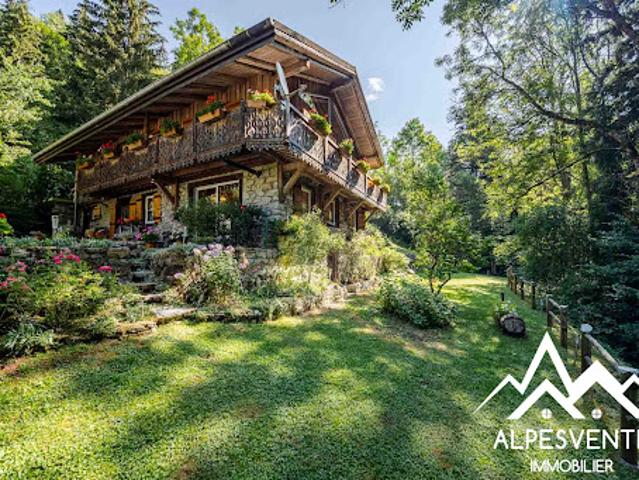 Vente Maison 12 pièces 145.18 m2 Seytroux