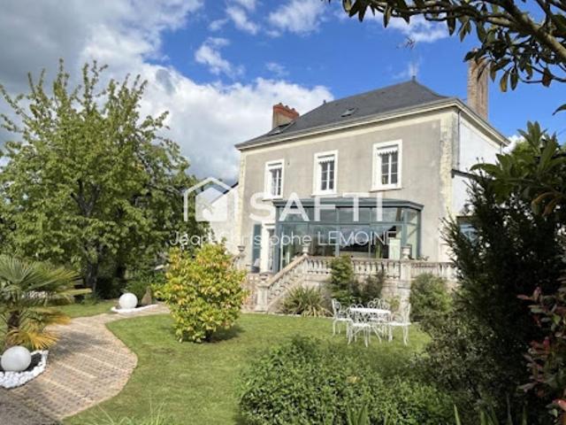 Vente Maison 12 pièces 193 m2 Chateau gontier