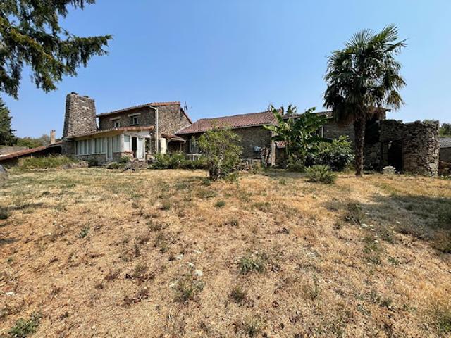 Vente Maison 12 pièces 195 m2 La Bazeuge