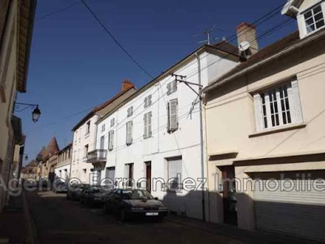 Vente Maison 12 pièces 240 m2 Marcigny