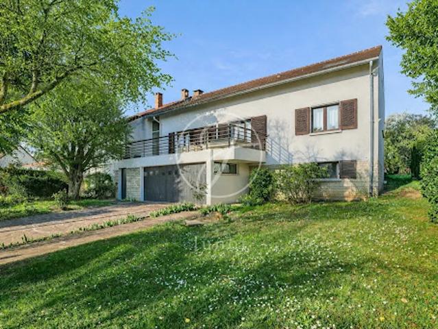 Vente Maison 12 pièces 247 m2 Rueil Malmaison