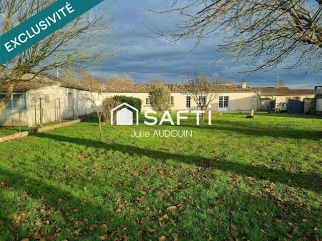 Vente Maison 12 pièces 250 m2 Bois